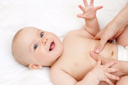 fisioterapia-pediatrica-masaje-bebe